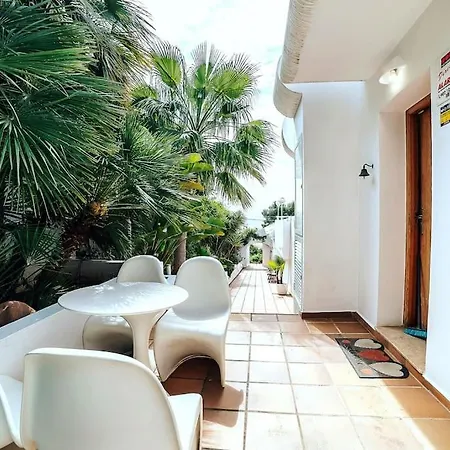 Hotel Independiente En Primera Linea De Moraira. Teulada