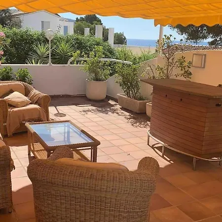 Hotel Independiente En Primera Linea De Moraira. 4*