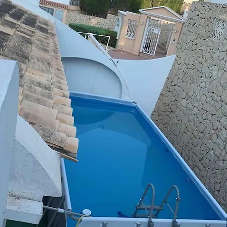 Independiente En Primera Linea De Moraira. 4*
